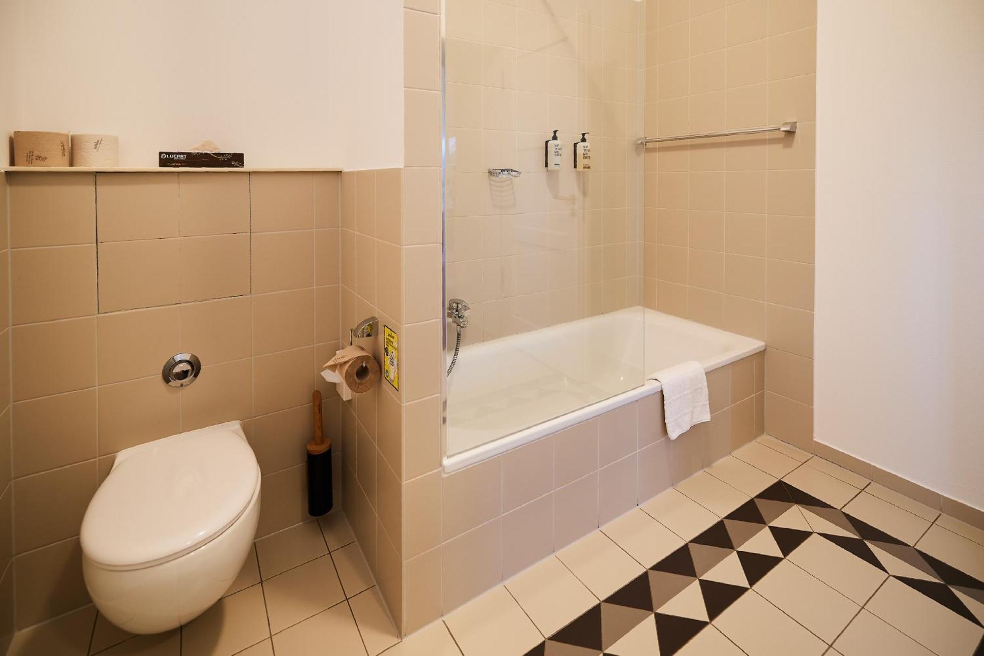 Ahead Burghotel Lenzen Экстерьер фото